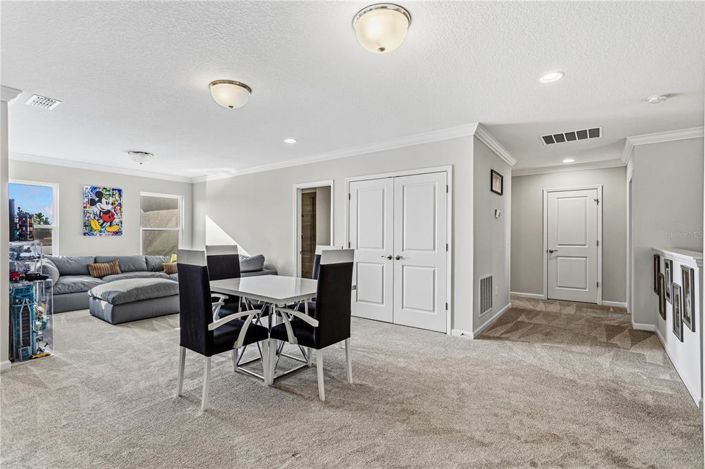 Image No.21-6 Bed Property for sale