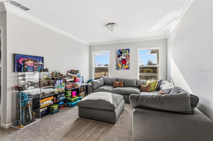 Image No.22-6 Bed Property for sale