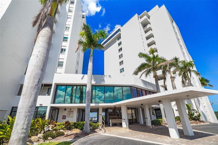 Image No.2-Propriété de 2 chambres à vendre à Sarasota