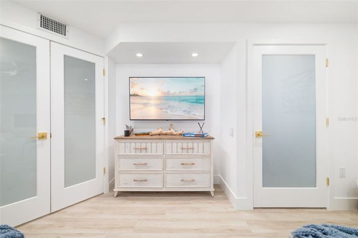 Image No.22-Propriété de 2 chambres à vendre à Sarasota