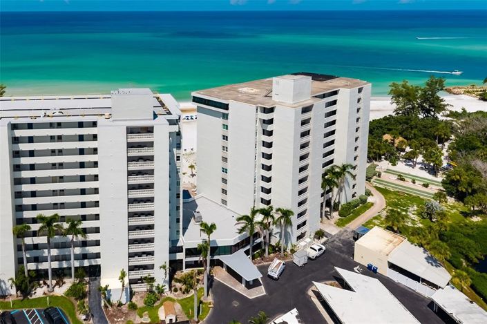 Image No.4-Propriété de 2 chambres à vendre à Sarasota