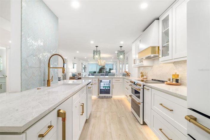 Image No.9-Propriété de 2 chambres à vendre à Sarasota