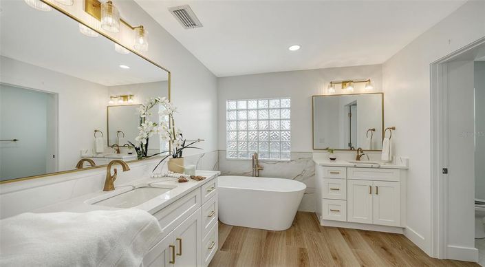 Image No.36-Propriété de 4 chambres à vendre à Sarasota