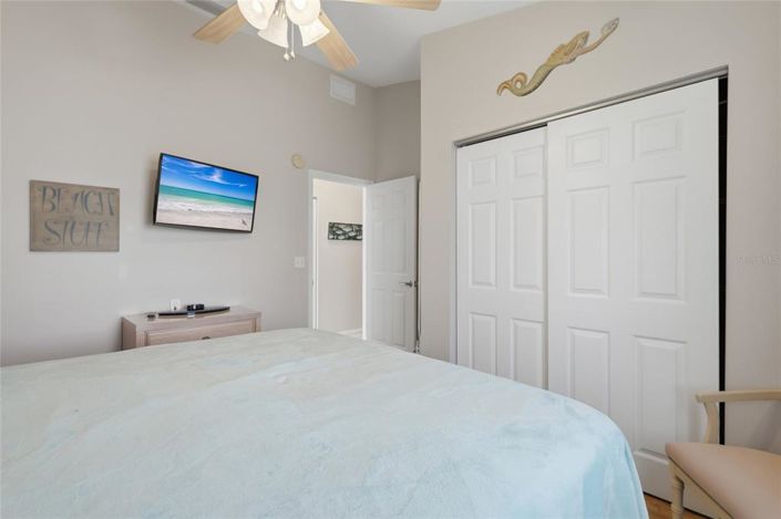 Image No.15-3 Bed Property for sale