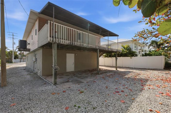 Image No.26-3 Bed Property for sale