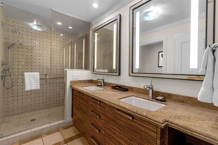 Image No.33-Propriété de 3 chambres à vendre à Sarasota