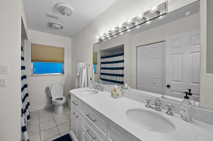 Image No.14-3 Bed Property for sale