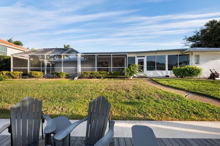 Image No.28-3 Bed Property for sale