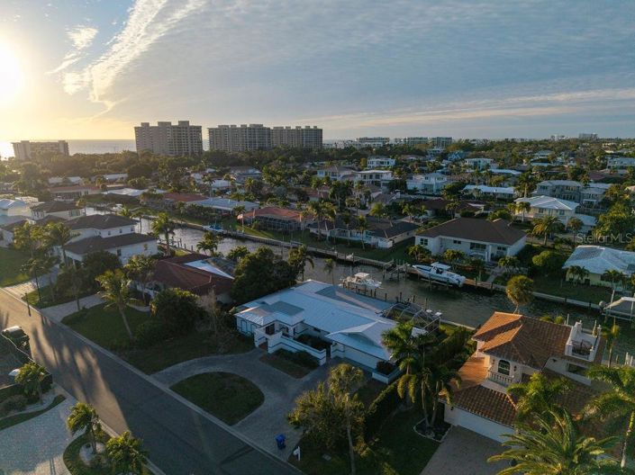 Image No.32-3 Bed Property for sale