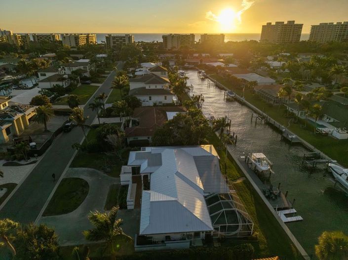 Image No.37-3 Bed Property for sale