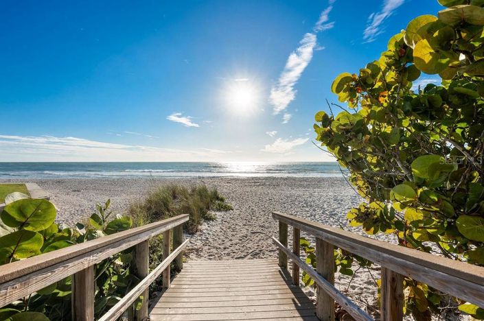 Image No.47-3 Bed Property for sale