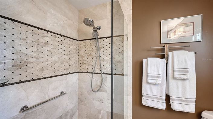 Image No.18-4 Bed Property for sale