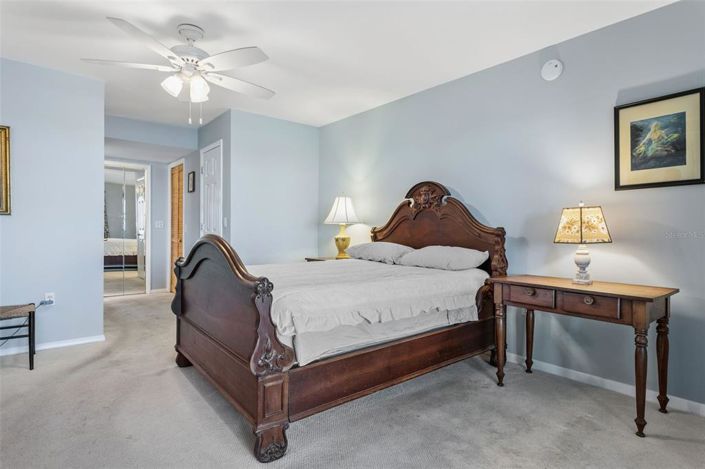 Image No.16-2 Bed Property for sale