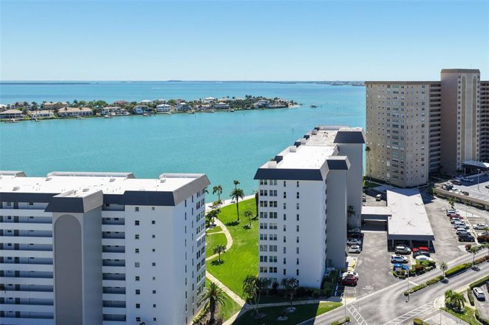 Image No.34-2 Bed Property for sale