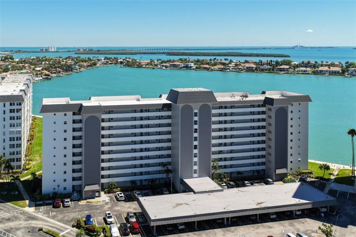 Image No.35-2 Bed Property for sale