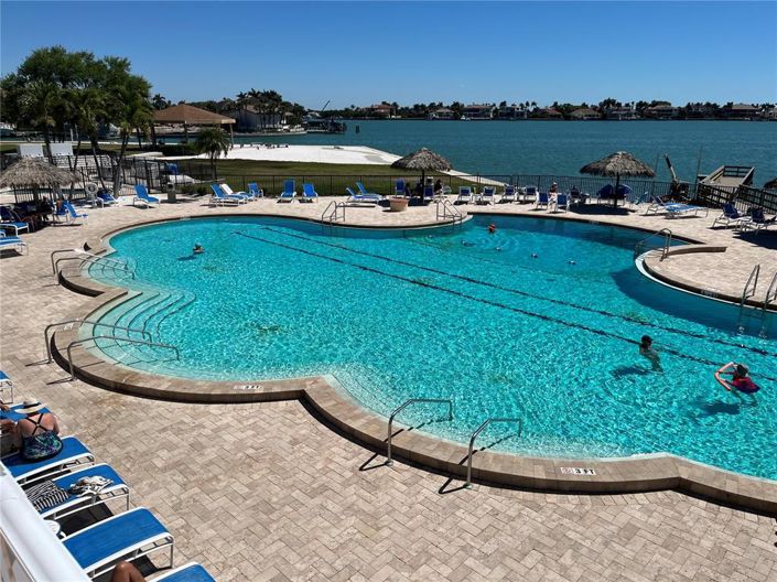 Image No.37-2 Bed Property for sale