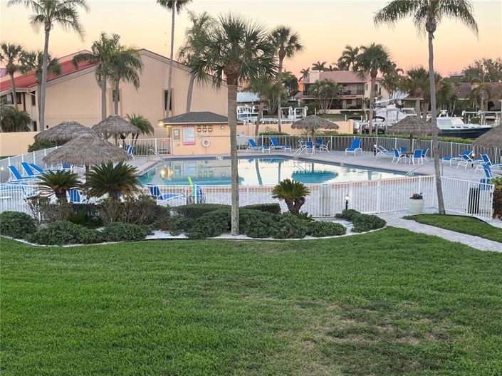 Image No.42-2 Bed Property for sale