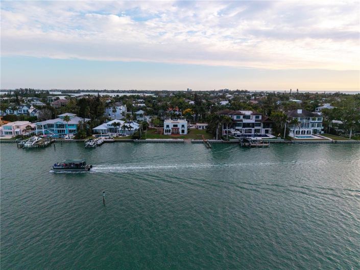 Image No.11-Propriété de 4 chambres à vendre à Sarasota