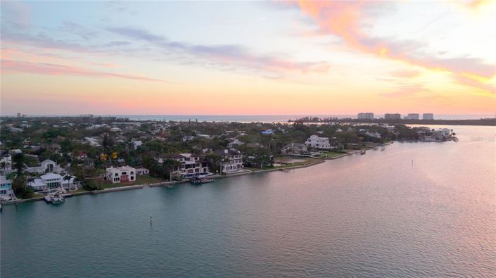 Image No.20-Propriété de 4 chambres à vendre à Sarasota