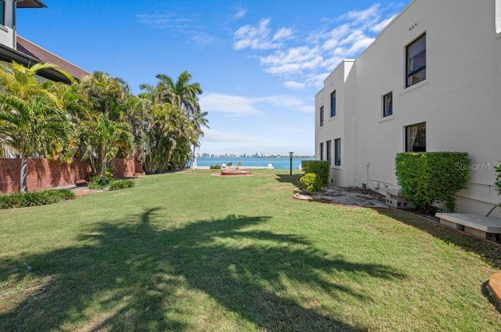 Image No.5-Propriété de 4 chambres à vendre à Sarasota