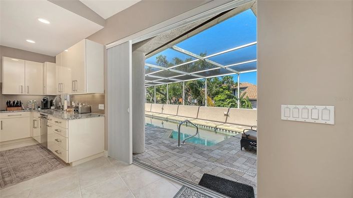 Image No.23-3 Bed Property for sale