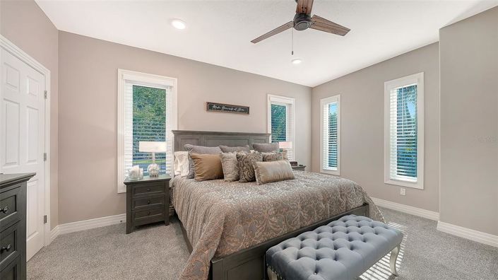 Image No.40-3 Bed Property for sale