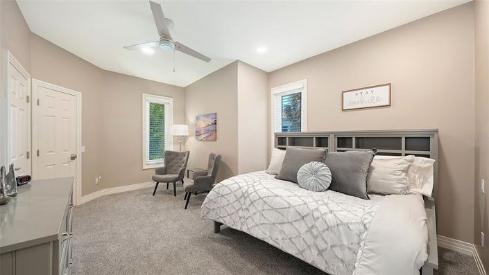 Image No.43-3 Bed Property for sale