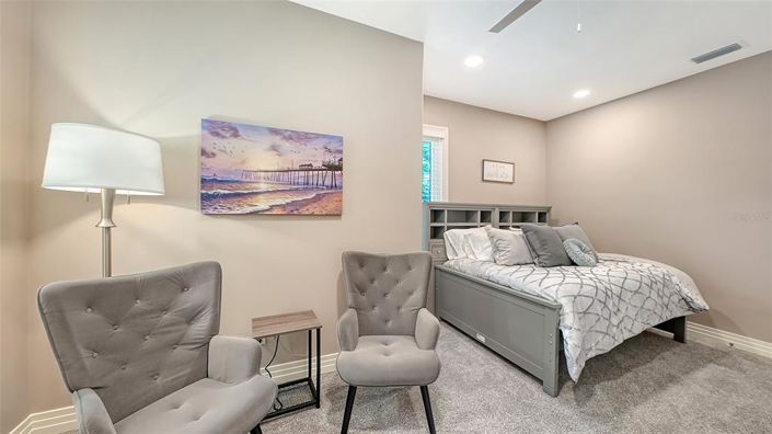 Image No.44-3 Bed Property for sale