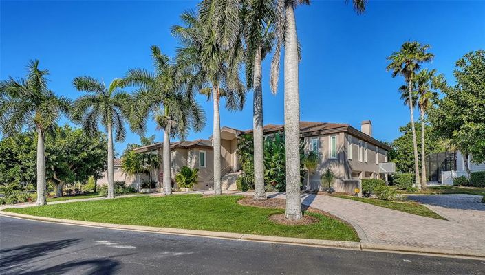 Image No.6-3 Bed Property for sale