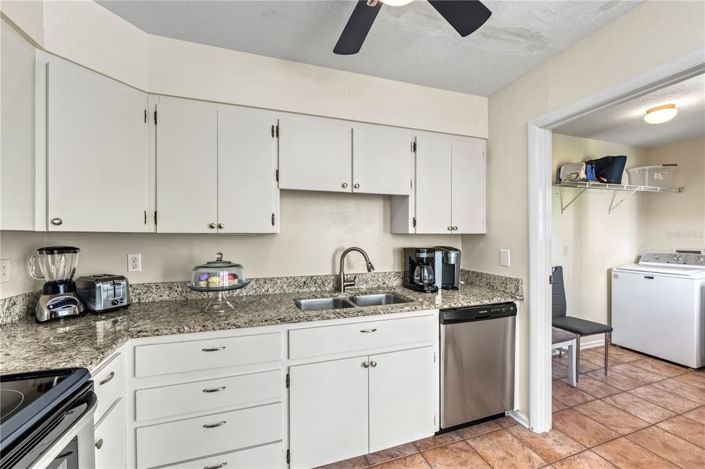 Image No.5-Propriété de 4 chambres à vendre à Sarasota