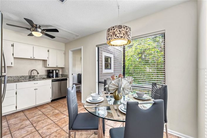 Image No.9-Propriété de 4 chambres à vendre à Sarasota