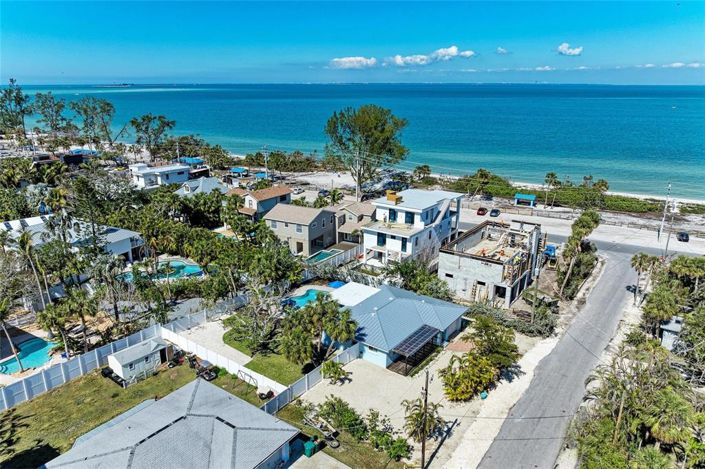 Image No.40-3 Bed Property for sale