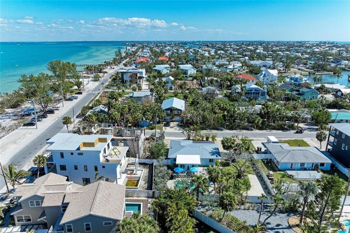 Image No.43-3 Bed Property for sale