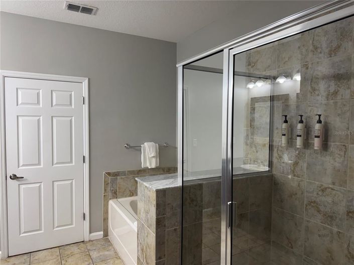 Image No.15-Propriété de 2 chambres à vendre à Winter Garden