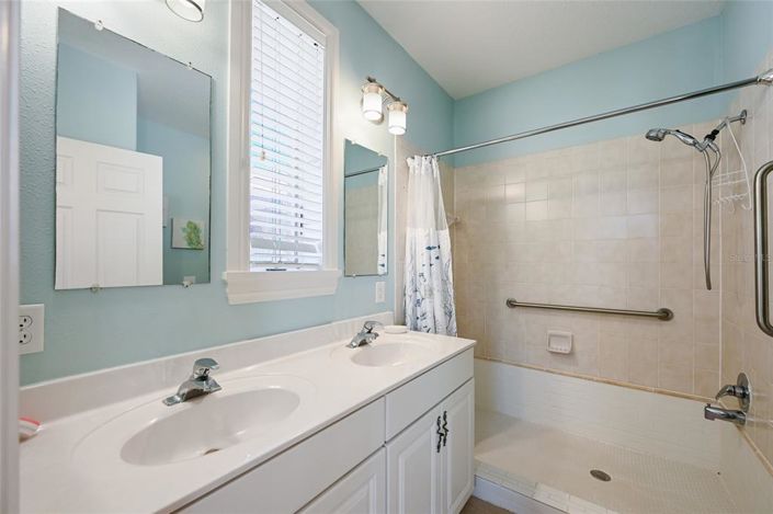 Image No.21-3 Bed Property for sale