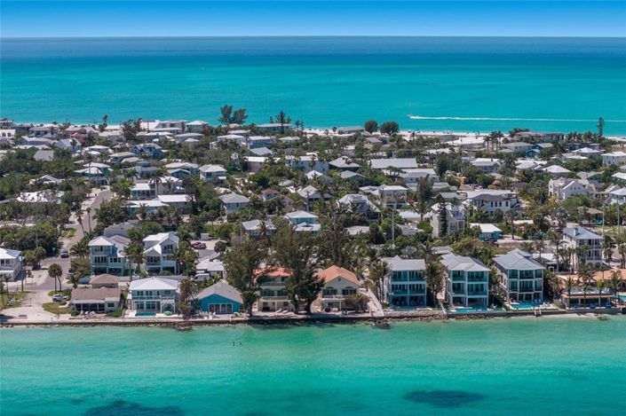 Image No.33-3 Bed Property for sale