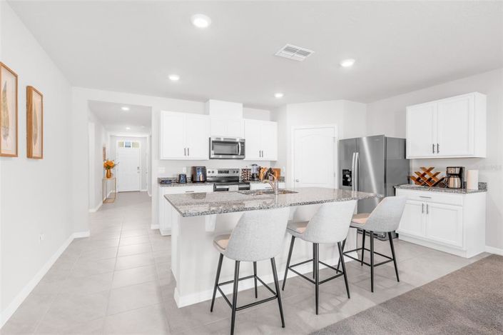 Image No.8-4 Bed Property for sale