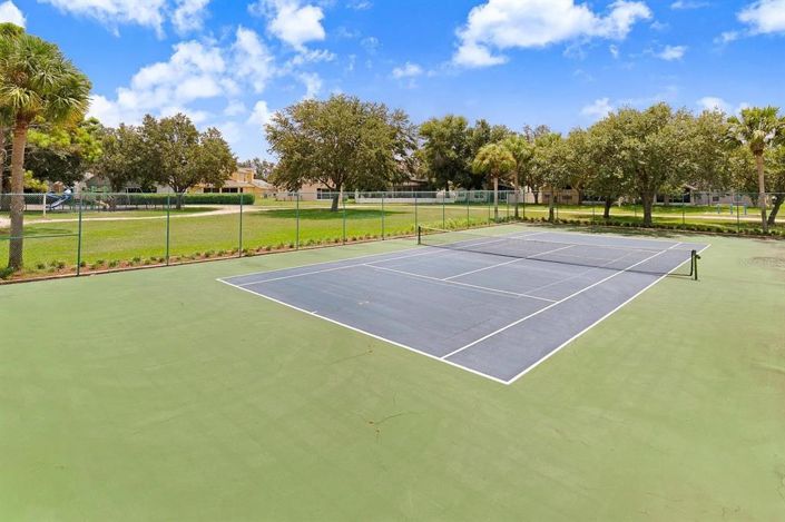 Image No.19-3 Bed Property for sale