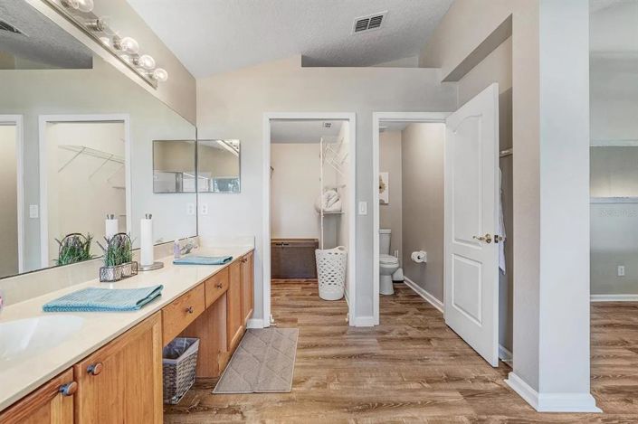 Image No.9-3 Bed Property for sale