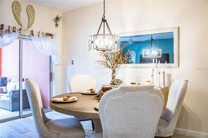 Image No.19-4 Bed Townhouse for sale