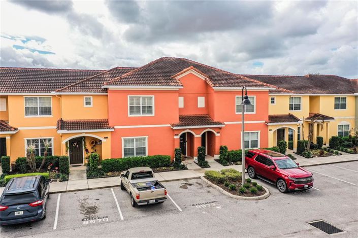 Image No.2-4 Bed Townhouse for sale