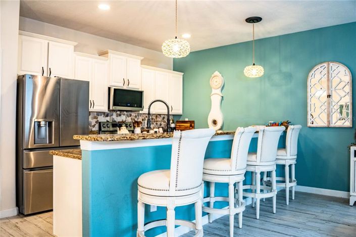 Image No.20-4 Bed Townhouse for sale