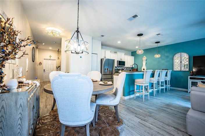 Image No.26-4 Bed Townhouse for sale