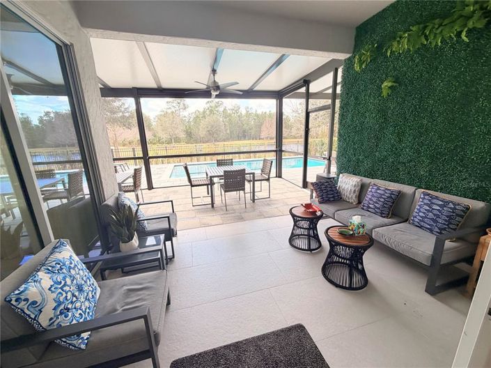 Image No.13-5 Bed Property for sale