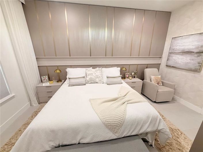 Image No.16-5 Bed Property for sale