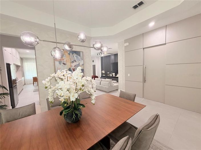 Image No.30-5 Bed Property for sale