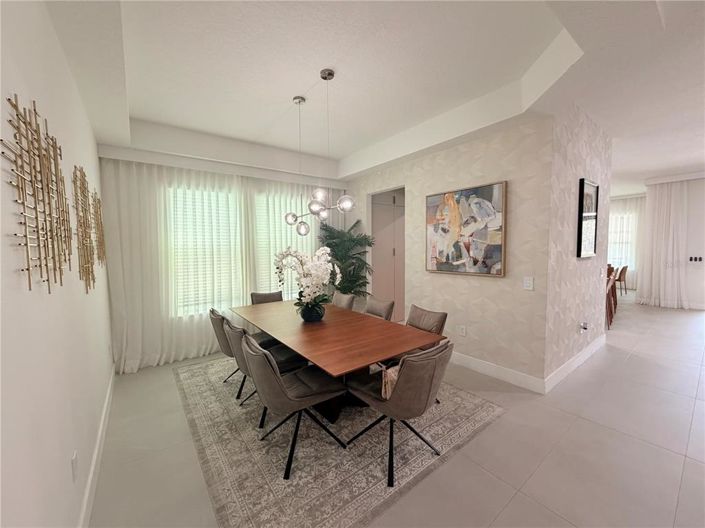 Image No.31-5 Bed Property for sale