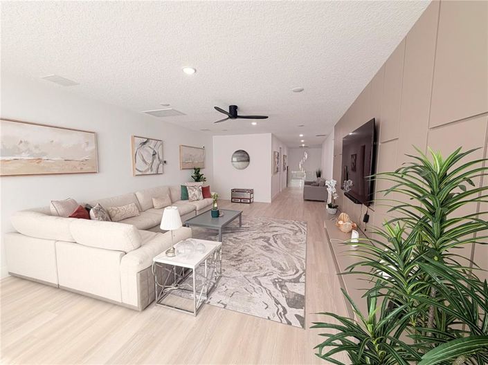 Image No.42-5 Bed Property for sale