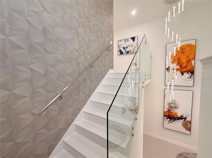 Image No.59-5 Bed Property for sale