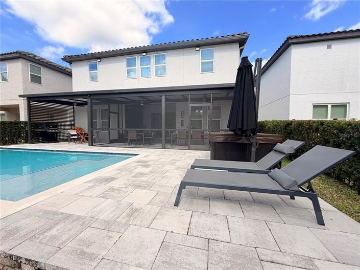 Image No.8-5 Bed Property for sale